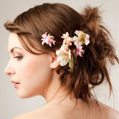 Coiffure avec robe bustier